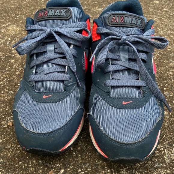 Nike Air Max IVO Mens Running Shoes - Picture 4 of 9